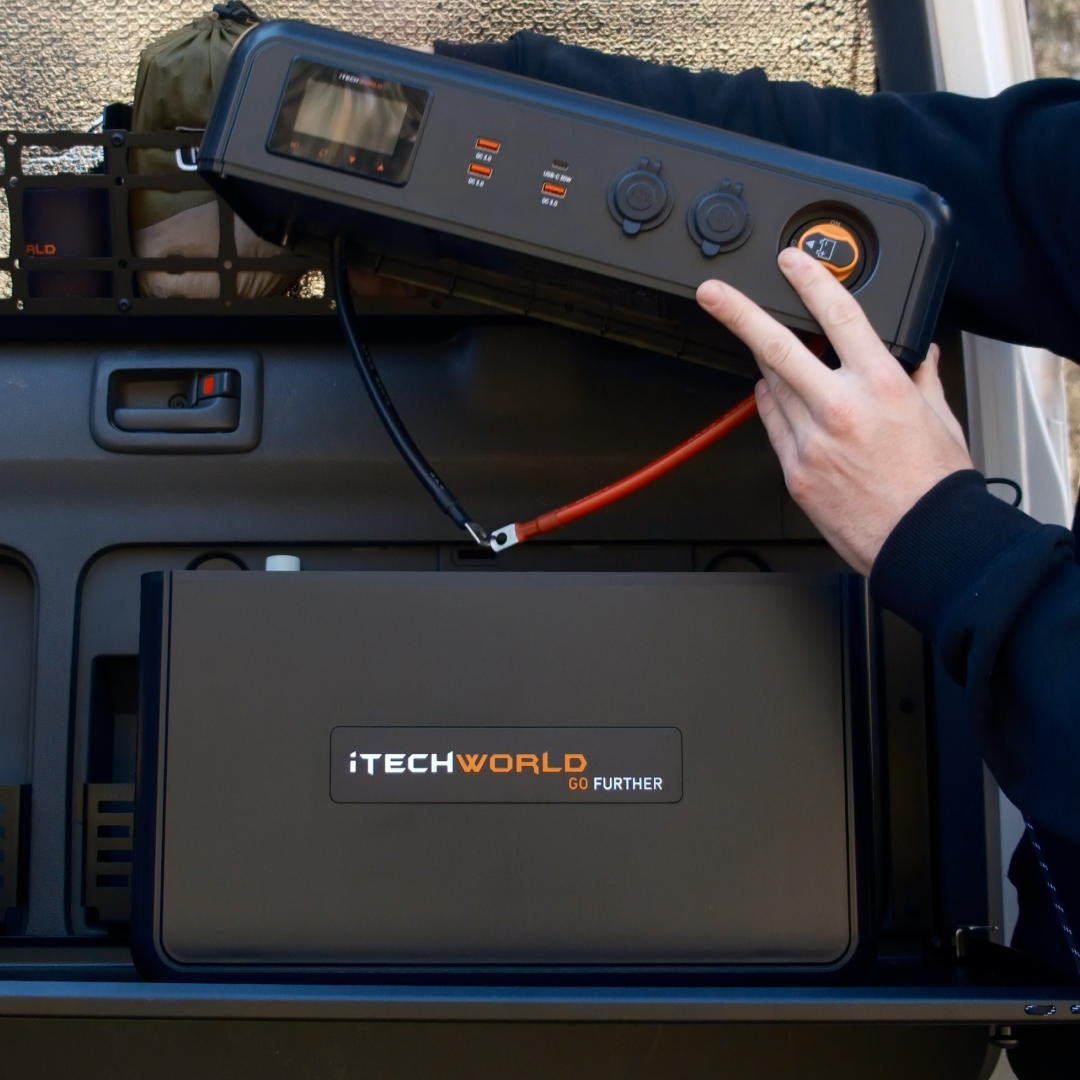 GoFurther Premium | Battery Box | with iTECHDCDC25 & iTECHBM500 with Shunt