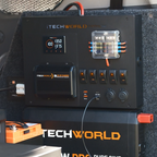 iTechworld | Premium Control Hub | with 25A DCDC Charger and 500A Shunt