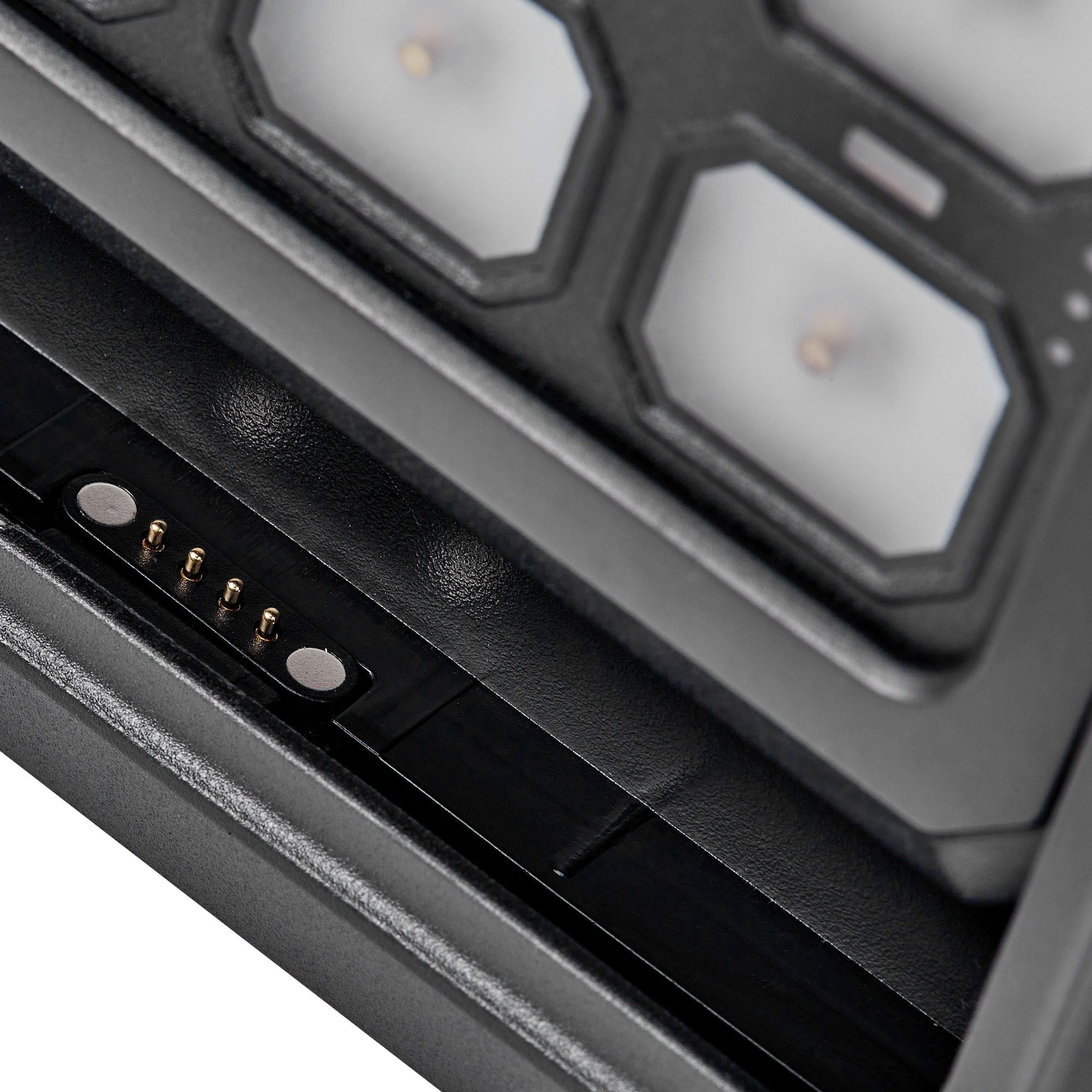 KickAss 12V/24V 8 Gang Wireless Switch Panel with Magnetic Charging Cradle - MKII